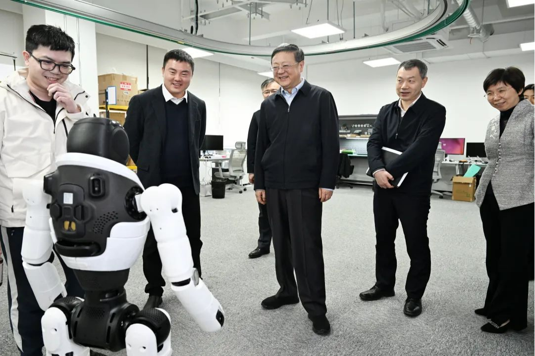 上海市委書記陳吉寧專題調研米蘭機器人